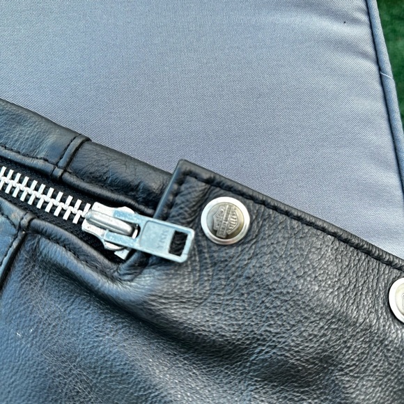 Pair Of Harley Davidson Leather Chaps Size WS - Picture 3 of 13